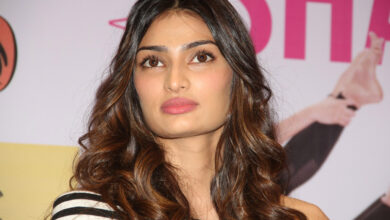 سپر اسٹار باپ کی فلاپ بیٹی