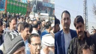 درگئی میں پی ٹی آئی کارکن سڑکوں پر