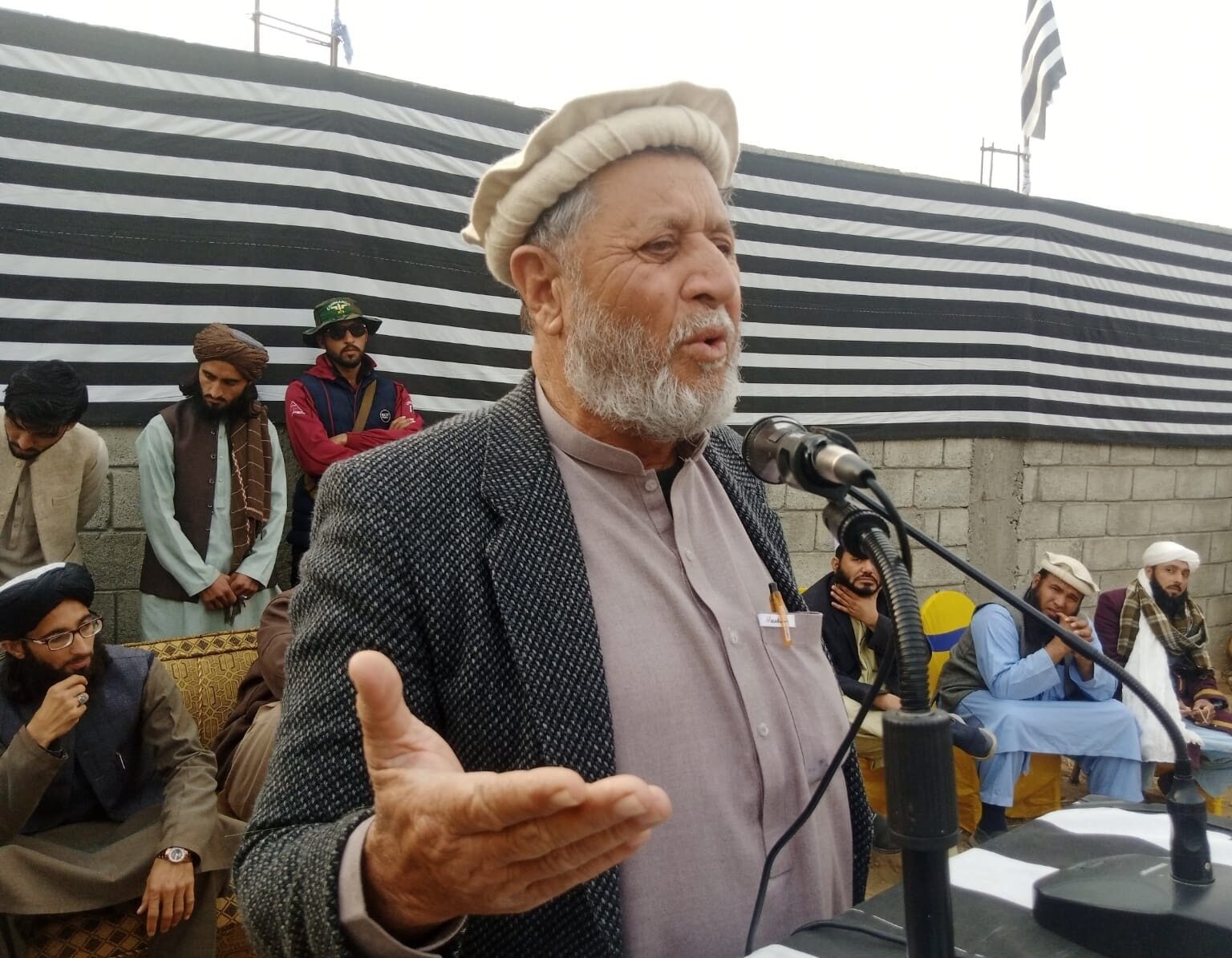 دیر کے عوام کو کبھی مایوس نہیں کریں گے, جے یو ائی