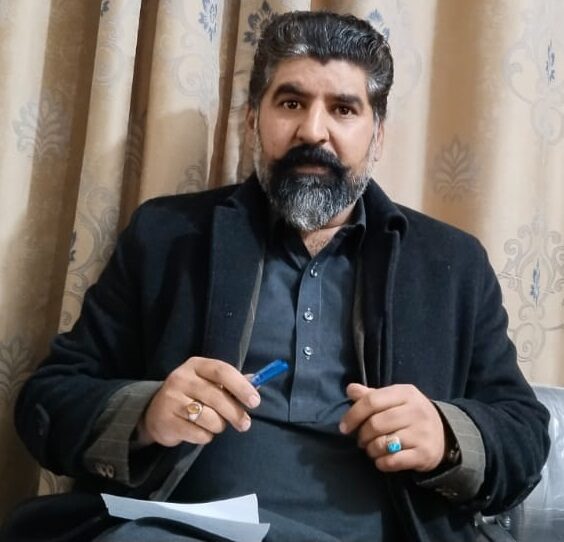 مسلم لیگ ن کے امید وار نے لوئر دیر کے لئے منشور کا اعلان کر دیا