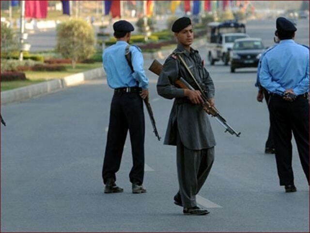 دہشت گردوں کے حملوں کا خدشہ، اسلام آباد میں چار جامعات بند