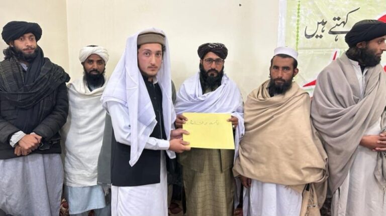 جامع مسجد شاملئی میں ختم القرآن