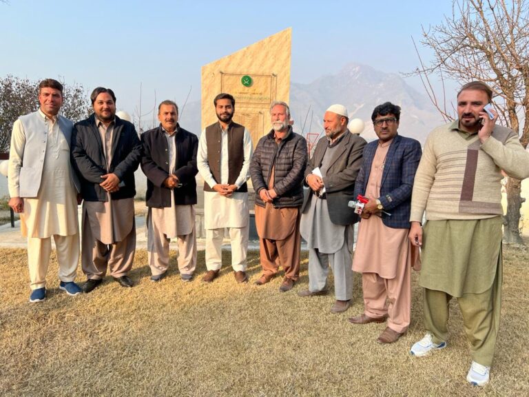 کیپٹن ثاقب ایلم غر