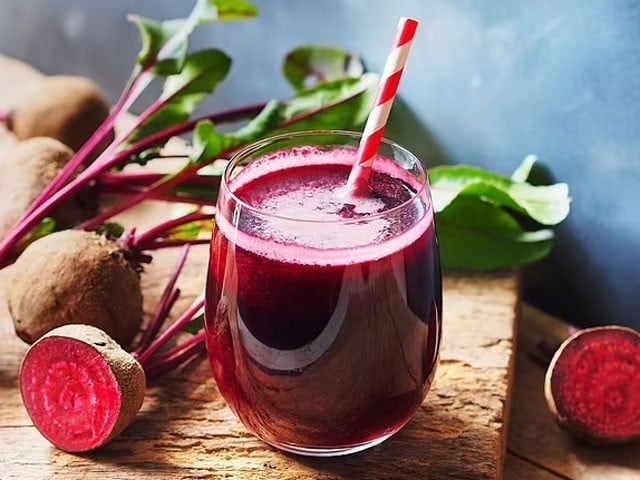 چقندر کے رس سے منہ صاف کرنا مفید قرار