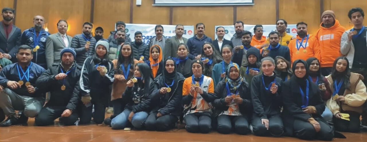 سوات: مالم جبہ اسکی ریزورٹ کے زیر اہتمام دو روزہ وینٹر اسنو فیسٹ اختتام پزیر