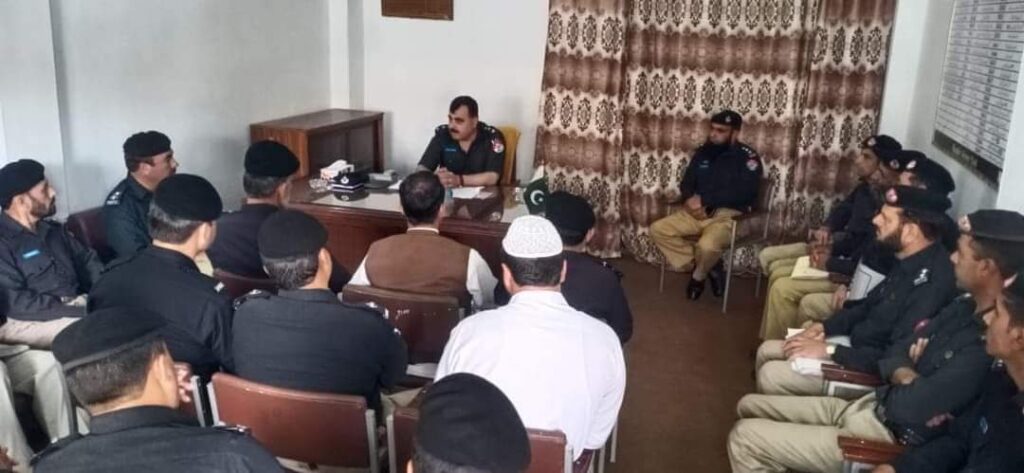 نو تعینات ڈی ایس پی سرکل ایس ایچ او کے ھمراہ بونیر پریس کلب کا دورہ