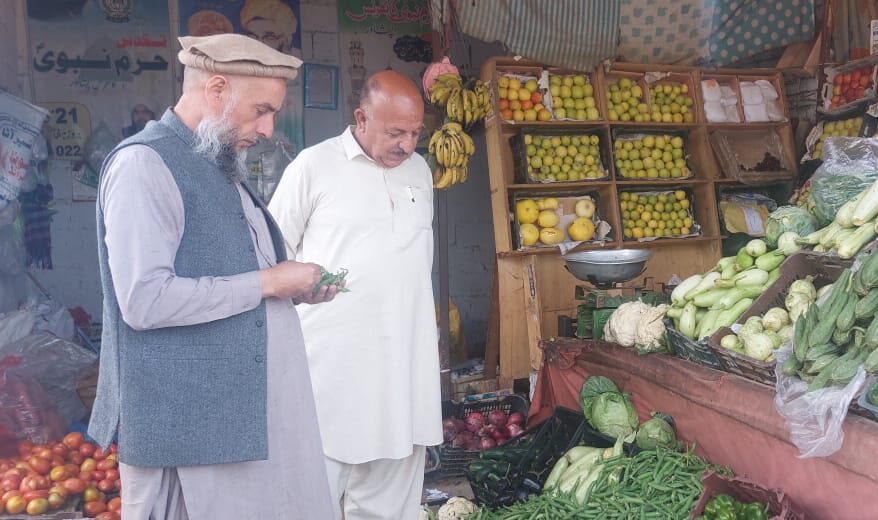 رمضان المبارک: سرکاری ریٹ سے تجاوز پرمتعلقہ دوکانداروں کے خلاف مراسلے جاری