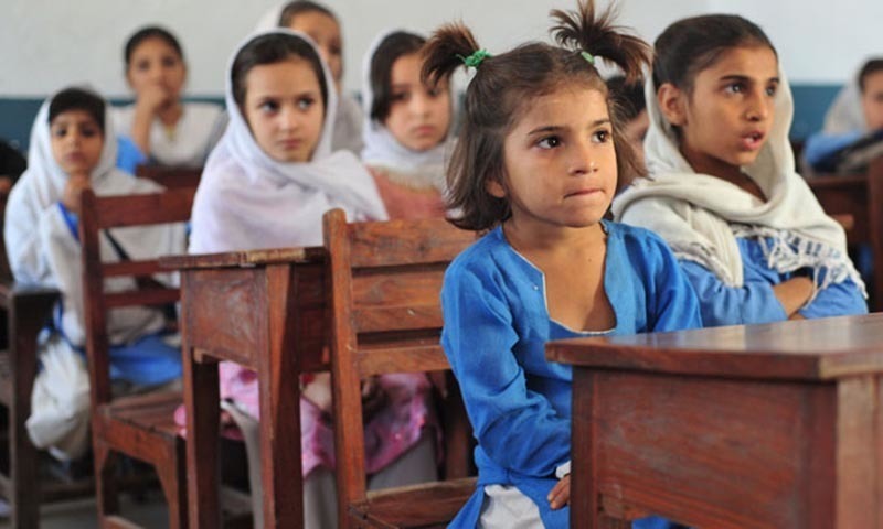 تیمرگرہ: سرکاری پرائمری سکولوں میں پہلی بار بیک وقت سالانہ امتحانات کا آغاز