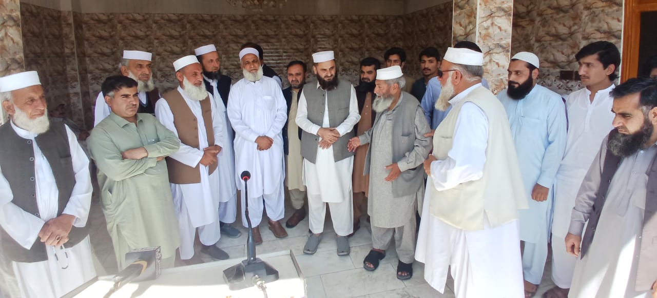 جرگے کی کوششوں سے دو خاندانوں کے مابین تنازیہ حل