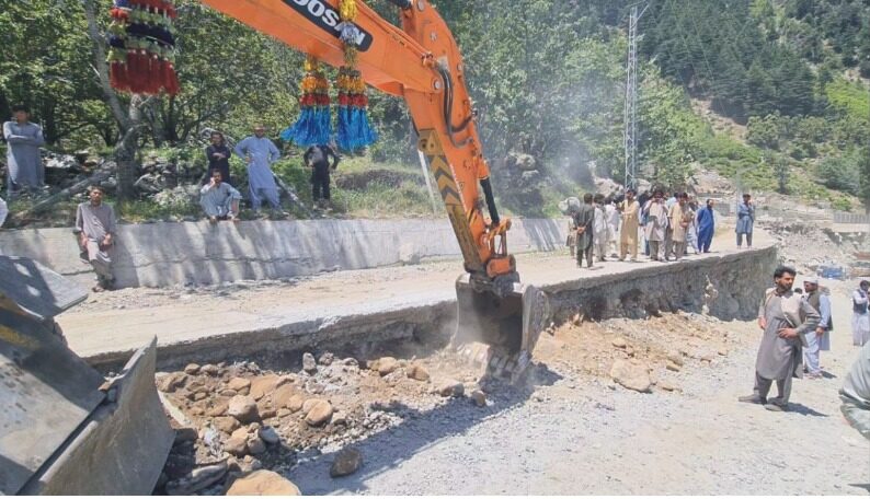 کالام روڈ کی تعمیرات: سیاحتی مقام کی بحالی کیلئے مقامی لوگوں کا کردار