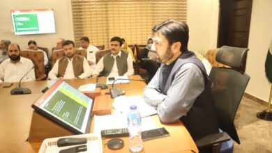 وزیراعلیٰ خیبرپختونخواہ کے عوامی ایجنڈا پر عملدرآمد کے لیے ڈپٹی کمشنر کی صدارت میں اہم اجلاس