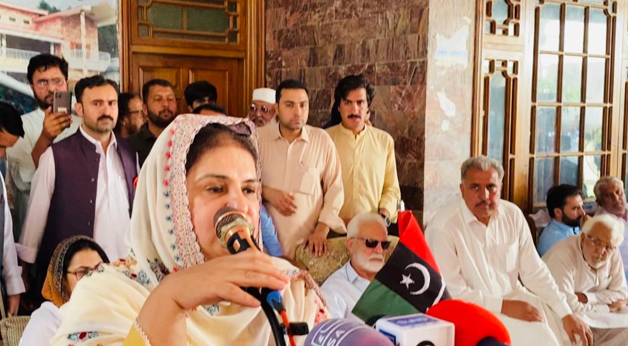 بونیر : بے نظیر انکم سپورٹ پروگرام میں شفافیت لانے کا عزم - سینیٹر روبینہ خالد