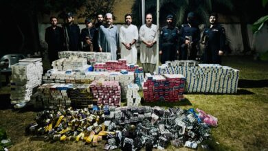 خیبر: طورخم بارڈر پر اسمگلنگ کیخلاف کارروائی، لاکھوں روپے کی غیر ملکی اشیاء برآمد، گودام سیل