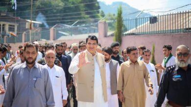 شانگلہ: وفاقی وزیر امیر مقام کا طلباء کو تعلیمی کامیابی پر تین لاکھ روپے انعام کا اعلان