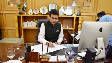 نو تعینات کمشنر ملاکنڈ امجد علی خان نے عہدے کا چارج سنبھال لیا