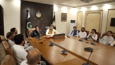 تیمرگرہ ہسپتال کے مسائل پر ینگ ڈاکٹرز اور ضلعی انتظامیہ کی اہم میٹنگ، احتجاج موخر