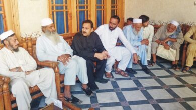 عوامی مسائل کا حل اولین ترجیح ہے، خدمت کو عبادت سمجھتے ہیں: فضل حکیم یوسفزئی