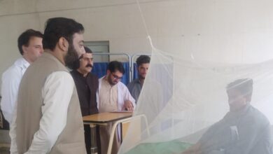 اے سی خوازہ خیلہ کا ہسپتال دورہ، ڈینگی علاج کی سہولیات کا جائزہ