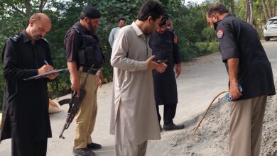 سوات مٹہ: پولیس پر فائرنگ، سب انسپکٹر اور اہلکار زخمی، دو حملہ آور ہلاک