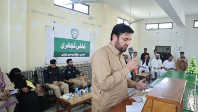 تالاش: کھلی کچہری میں عوامی مسائل پر فوری ایکشن، منشیات فروشوں کے خلاف کارروائی کا عزم