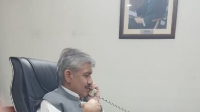 چترال بونی شندور روڈ: چیئرمین میر جمشید الدین کی مرکزی سیکرٹری مواصلات سے ملاقات، فنڈز اور کام میں تیزی کی یقین دہانی