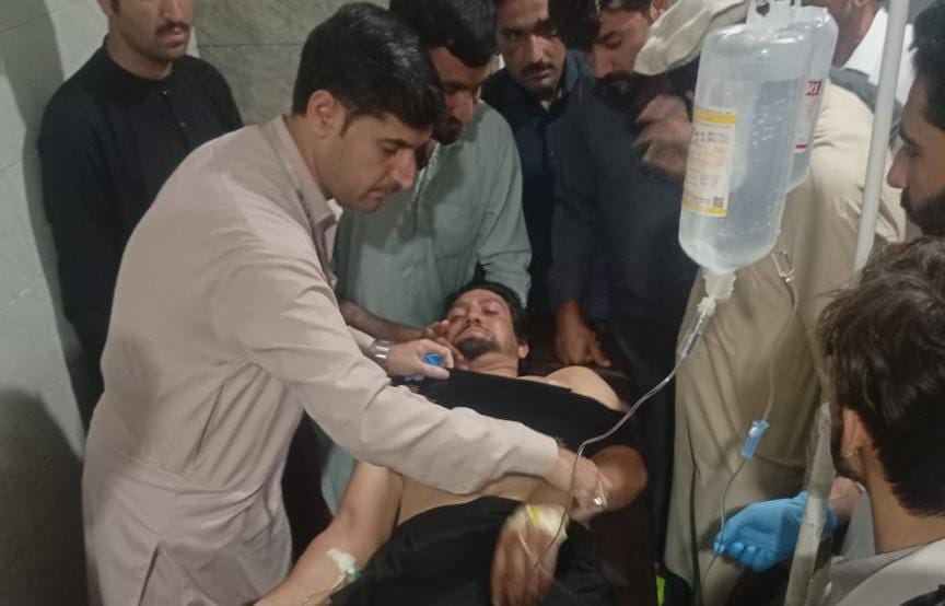 سوات: چپریال میں پولیس ناکے پر فائرنگ، ایک اہلکار زخمی، سرچ آپریشن جاری