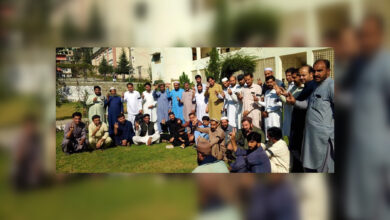 واڑی: شہید بینظیر بھٹو یونیورسٹی ملازمین کا حقوق کے حصول کے لیے احتجاج