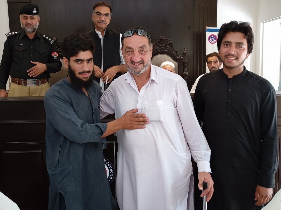 لوئر دیر ڈی آر سی کی مدد سے دیرینہ لین دین کا تنازعہ خوش اسلوبی سے حل