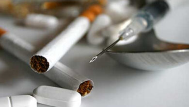 پشاور: تھانہ پھندوں اور گلبہار میں منشیات فروشی عروج پر، پولیس بے بس