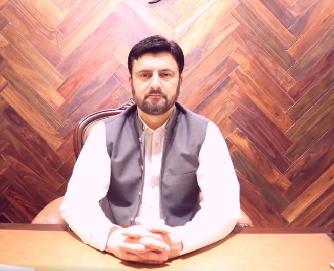 ڈپٹی کمشنر دیر پائین انسداد پولیو مہم کےحوالے سے میٹنگ