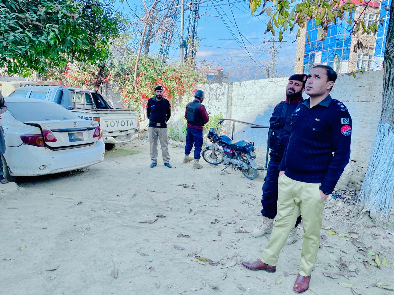 ڈی پی او سوات کا تھانوں اور ڈی آر سی رحیم آباد کا دورہ، سیکیورٹی اور کارکردگی کا جائزہ