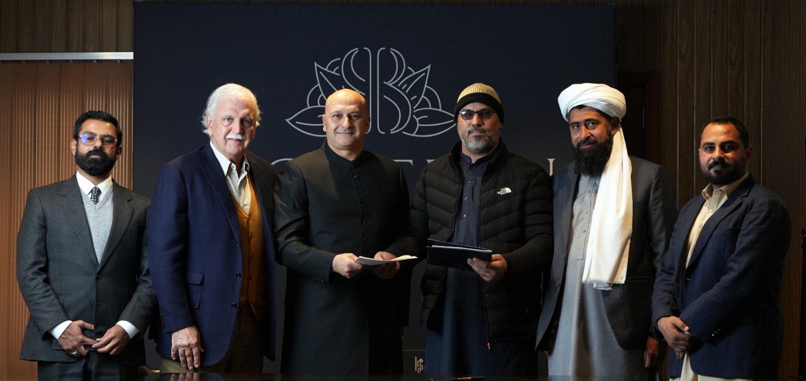 ایٹین ہاوسنگ اور پاک چیریٹی کے مابین مسجد اور کمیونٹی سنٹر کی تعمیر کے لیے معاہدہ