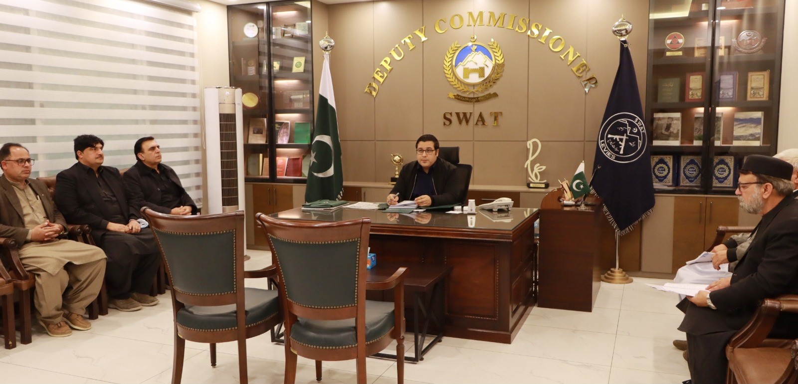 سوات: انسداد پولیو مہم کا جائزہ اجلاس، بہتر کارکردگی کی تعریف، ناقص کارکردگی پر سزائیں