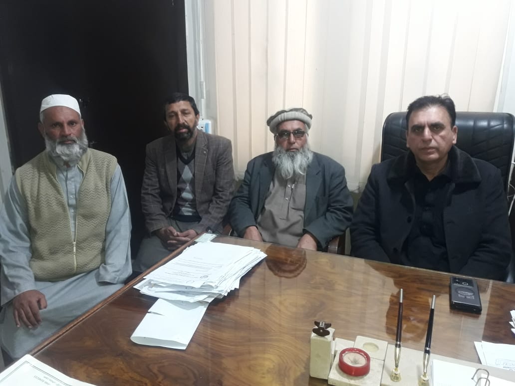 سوات: ہوٹل میں محکمہ صحت کی ٹیم کی تضحیک، قانونی کارروائی کی دھمکی