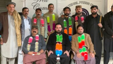 عثمان بیٹنی کا ٹانک پریس کلب دورہ، نو منتخب کابینہ کو مبارکباد