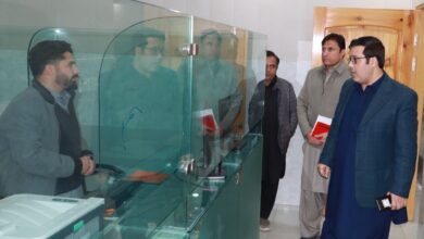 ڈپٹی کمشنر سوات کا مختلف شعبوں کا دورہ، عوامی سہولت کے لیے اقدامات کا جائزہ