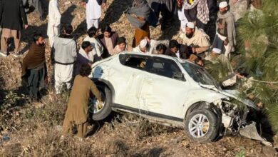 باباجی کنڈوں حادثہ: کار کھائی میں گرنے سے خاتون جاں بحق، 4 بچے اور سربراہ زخمی