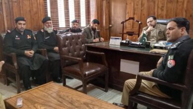 اسسٹنٹ کمشنر ثمرباغ ذیشان کی میٹنگ