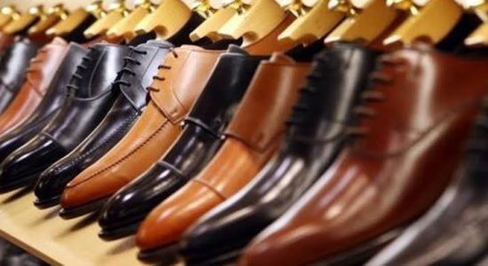 وفاقی حکومت کا جوتا سازی کی صنعت کو جدید خطوط پر استوار کرنے کے لیے 8.4 ارب روپے سرمایہ کاری کا منصوبہ