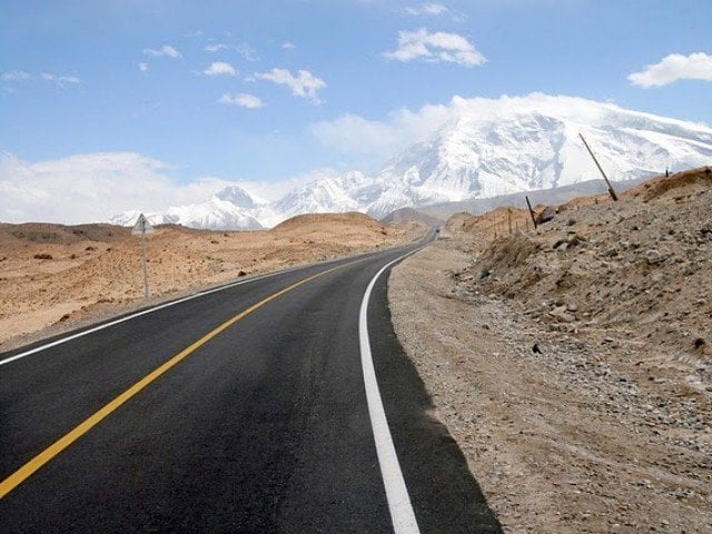 سندھ میں موٹروے اور ہائی وے منصوبوں کے لیے 49.3 ارب روپے مختص