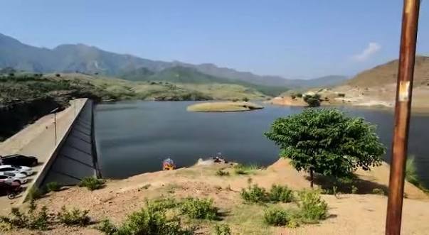 حکومت کا خشک سالی سے متاثرہ علاقوں میں 400 تالاب اور منی ڈیم تعمیر کرنے کا منصوبہ