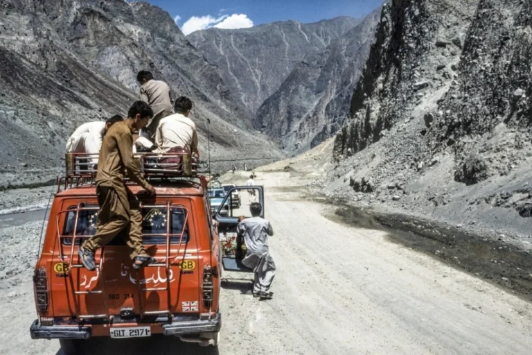 حکومت نے بنیادی ڈھانچے کے چھ بڑے منصوبوں کے لیے 12.75 ارب روپے مختص کر دیے،رپورٹ